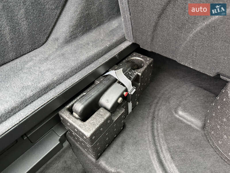 Внедорожник / Кроссовер Audi e-tron 2021 в Тернополе