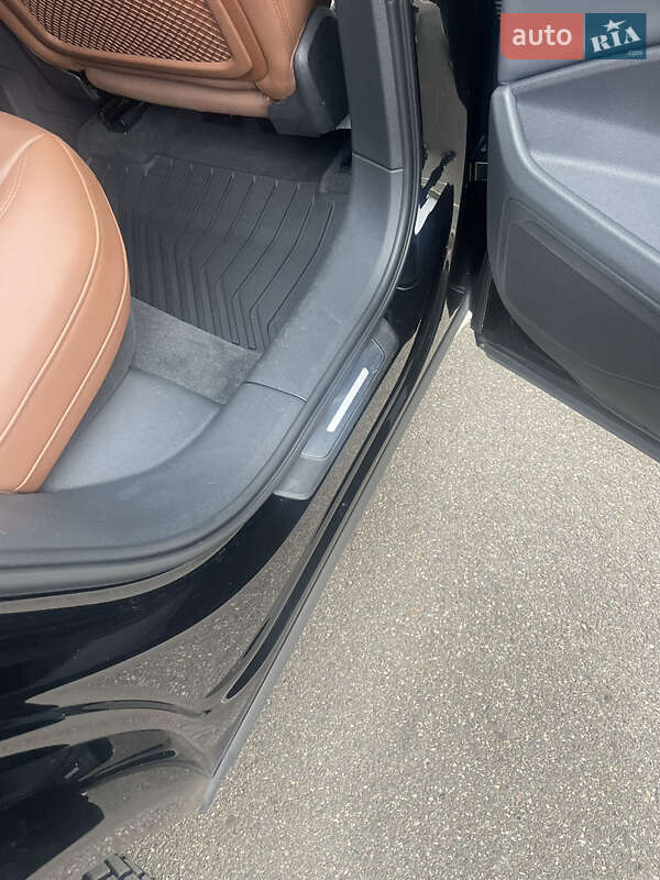 Внедорожник / Кроссовер Audi e-tron 2021 в Кривом Роге фото 8 Внедорожник / Кроссовер Audi e-tron 2021 в Кривом Роге