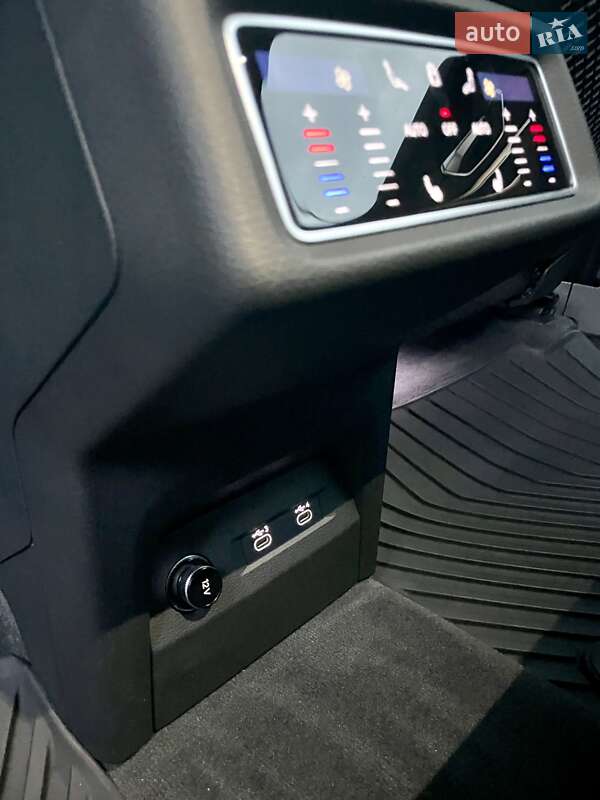 Внедорожник / Кроссовер Audi e-tron 2020 в Львове