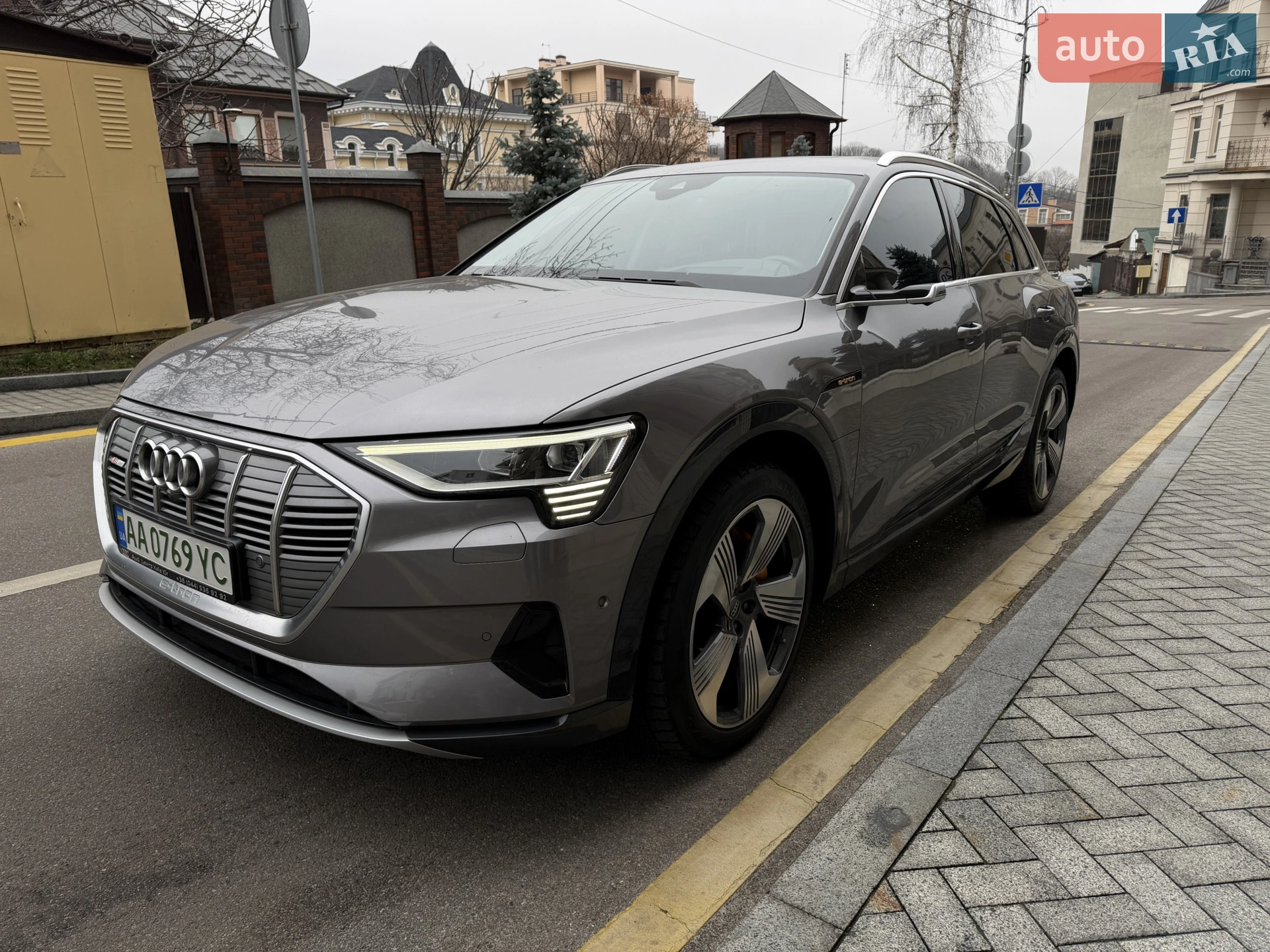 2019 Audi e-tron - мініатюра 5