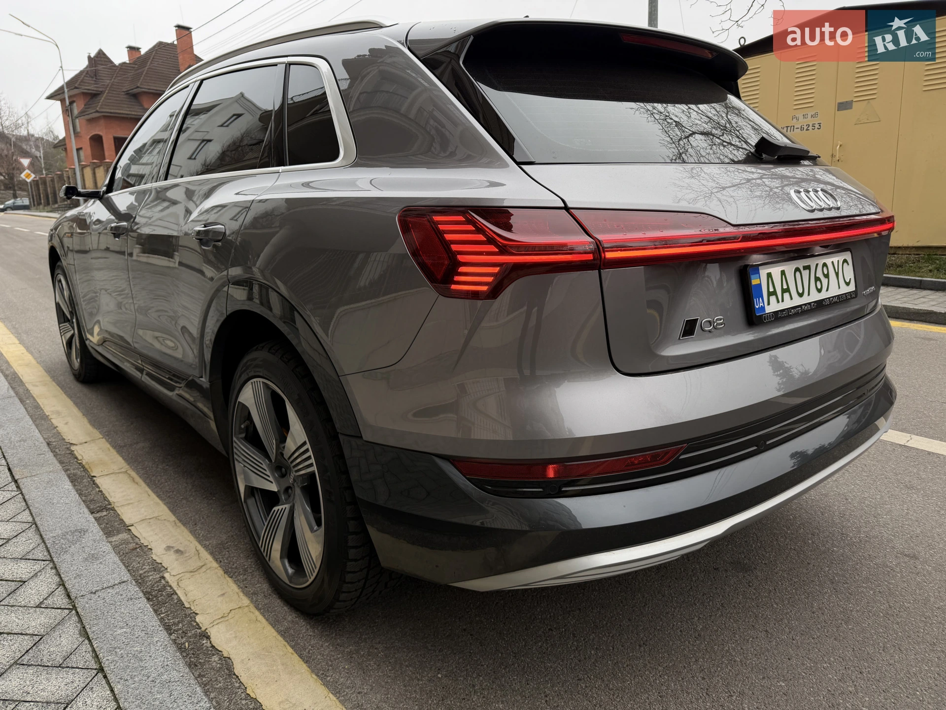 2019 Audi e-tron - мініатюра 8
