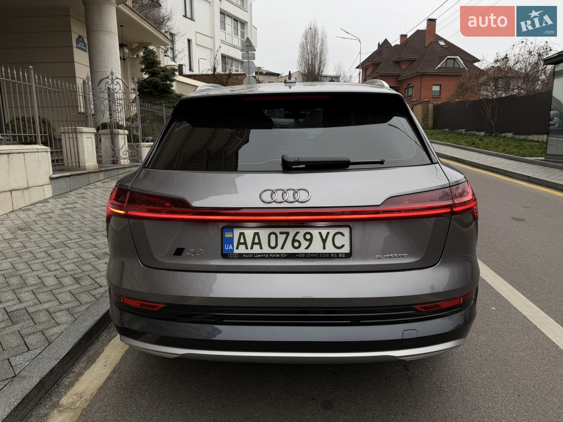 2019 Audi e-tron - мініатюра 10