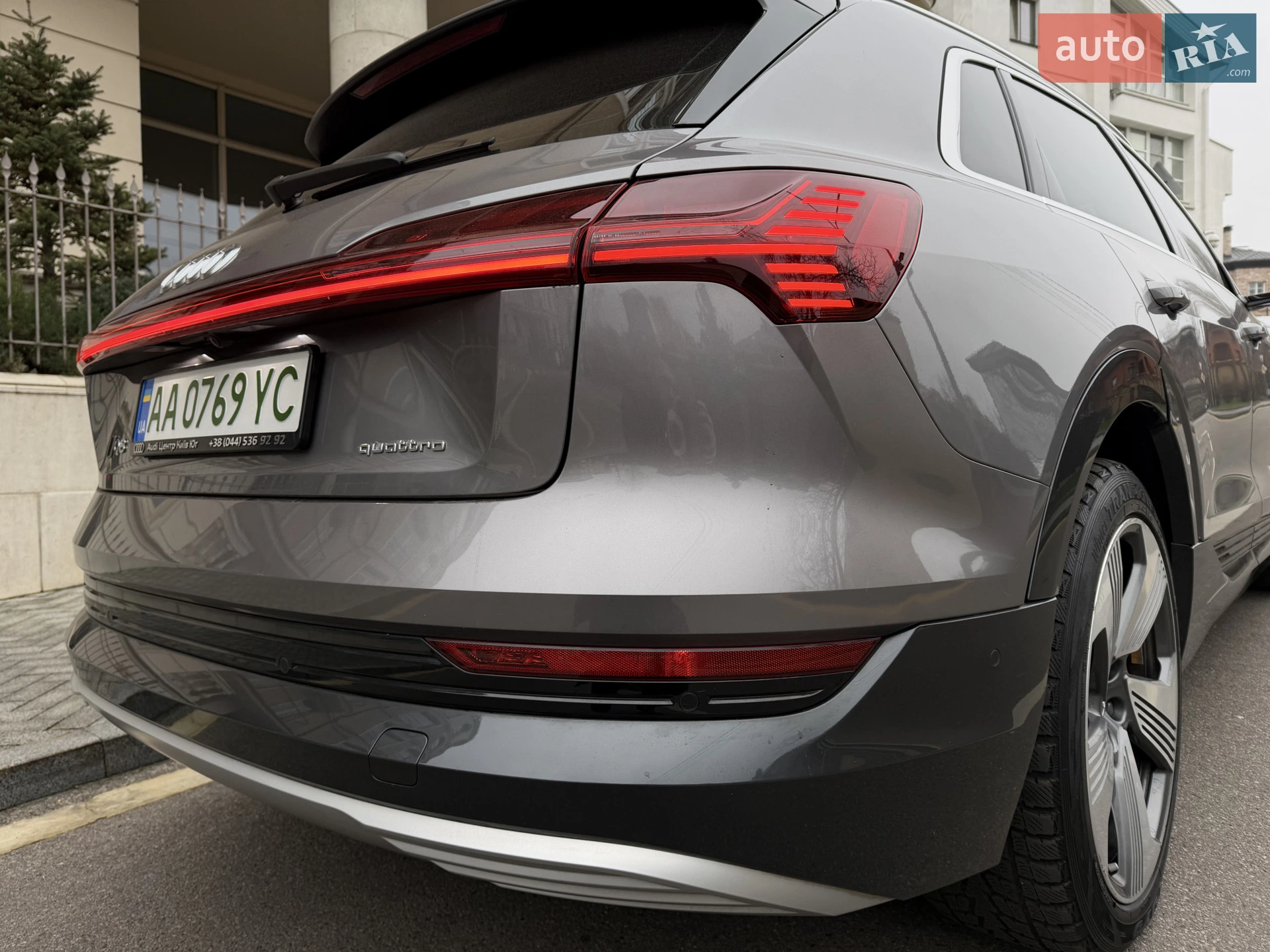 2019 Audi e-tron - мініатюра 16