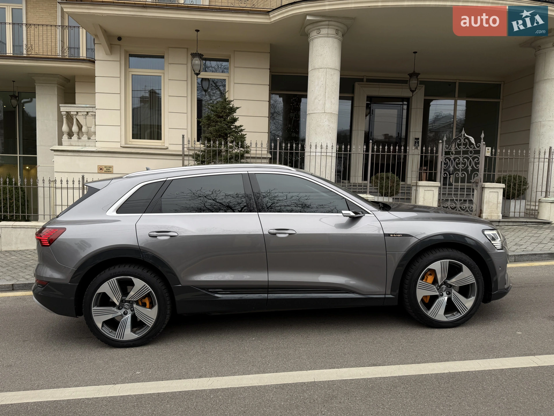 2019 Audi e-tron - мініатюра 19