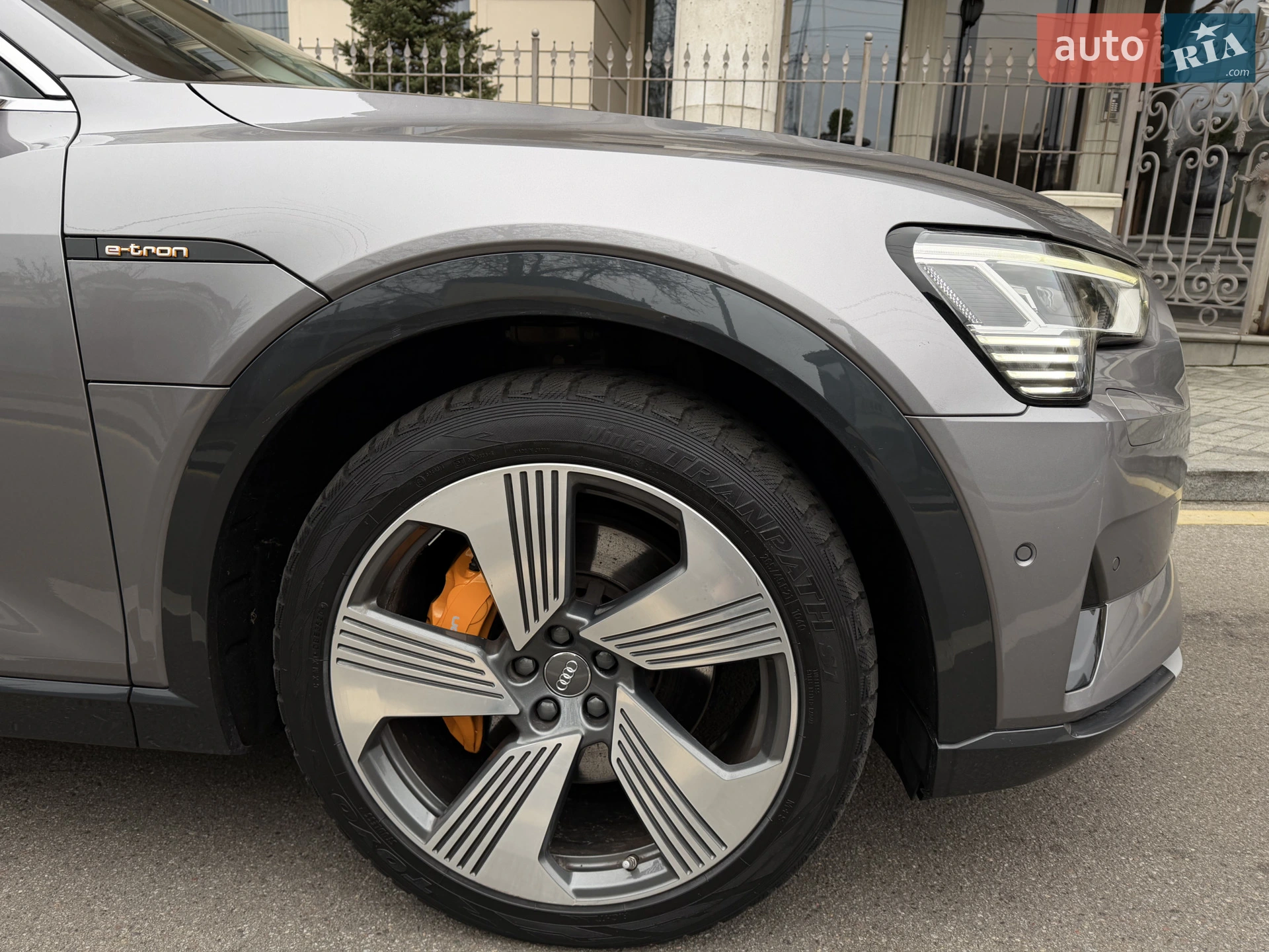 2019 Audi e-tron - мініатюра 31