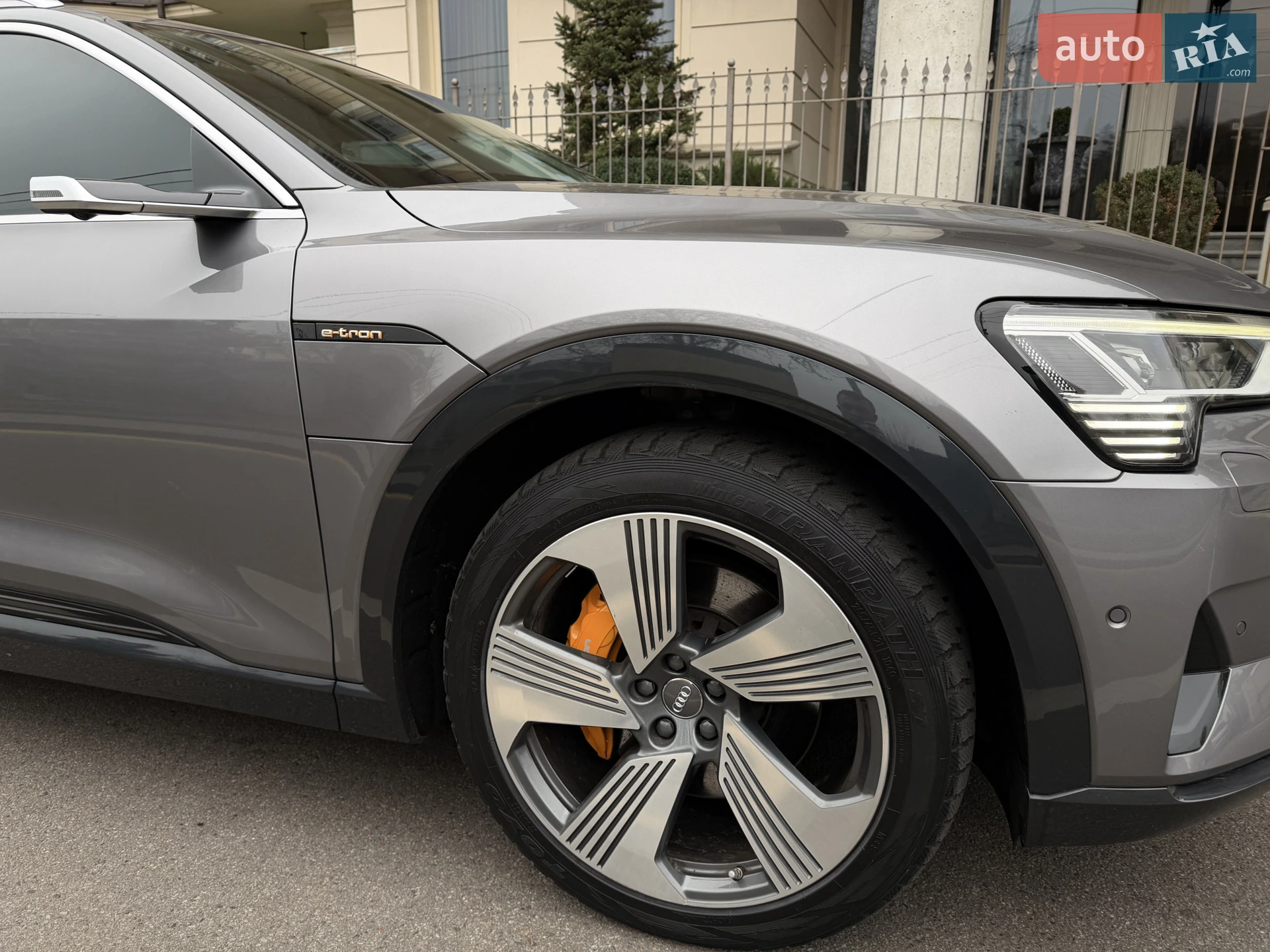 2019 Audi e-tron - мініатюра 32