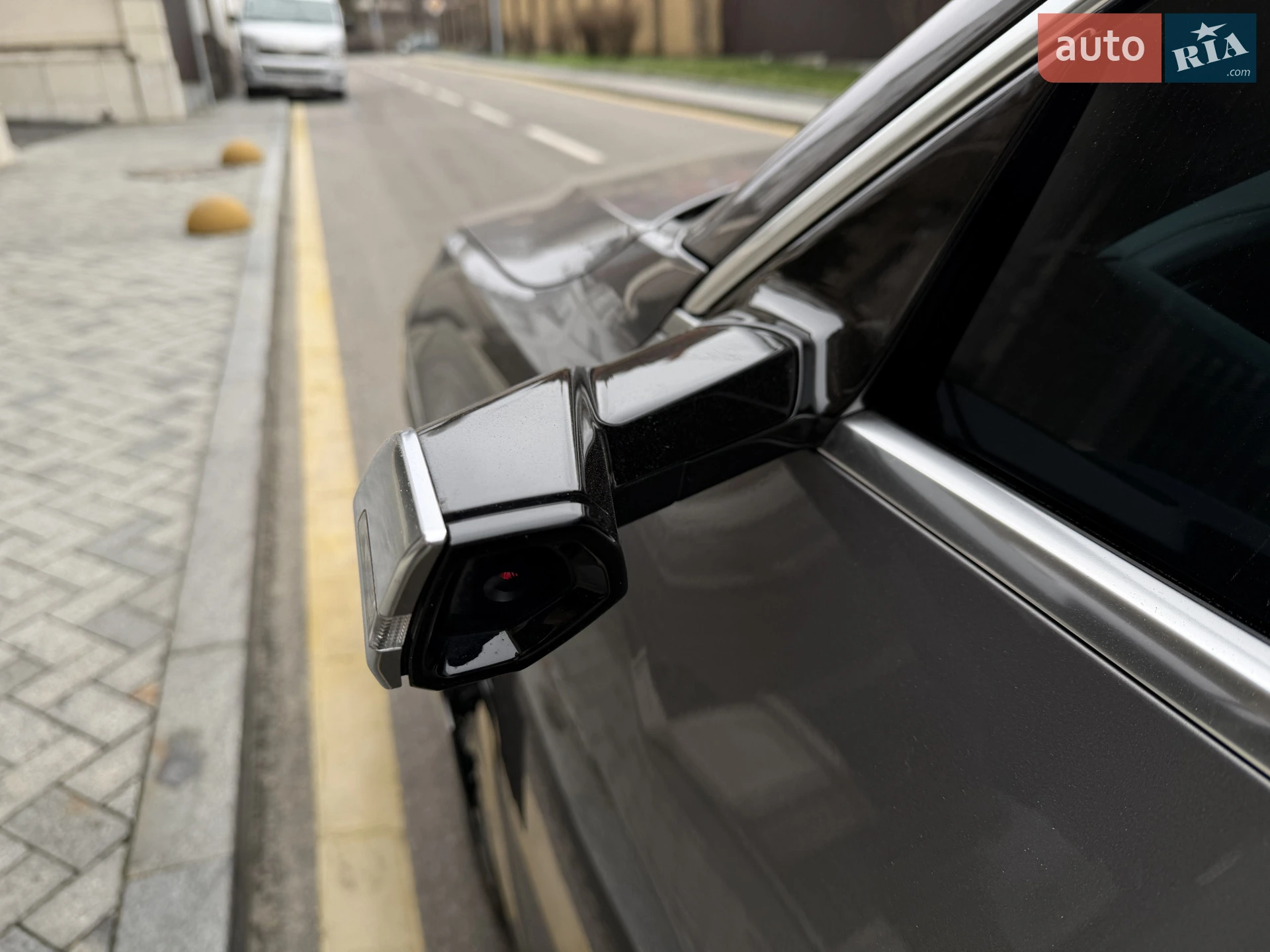 2019 Audi e-tron - мініатюра 43