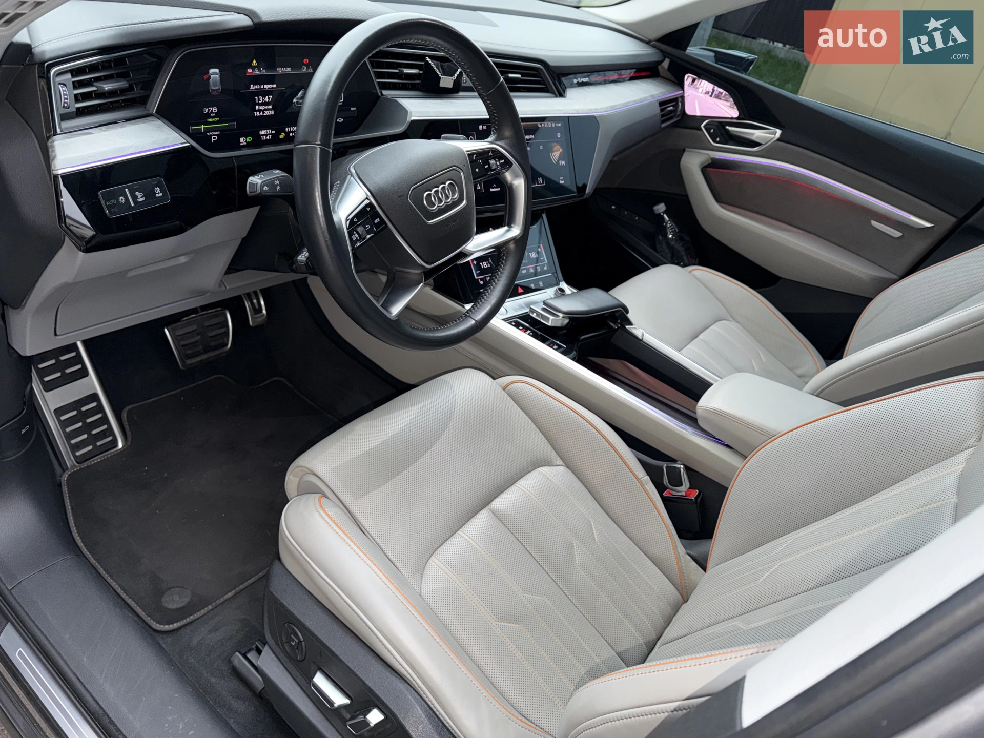 2019 Audi e-tron - мініатюра 52