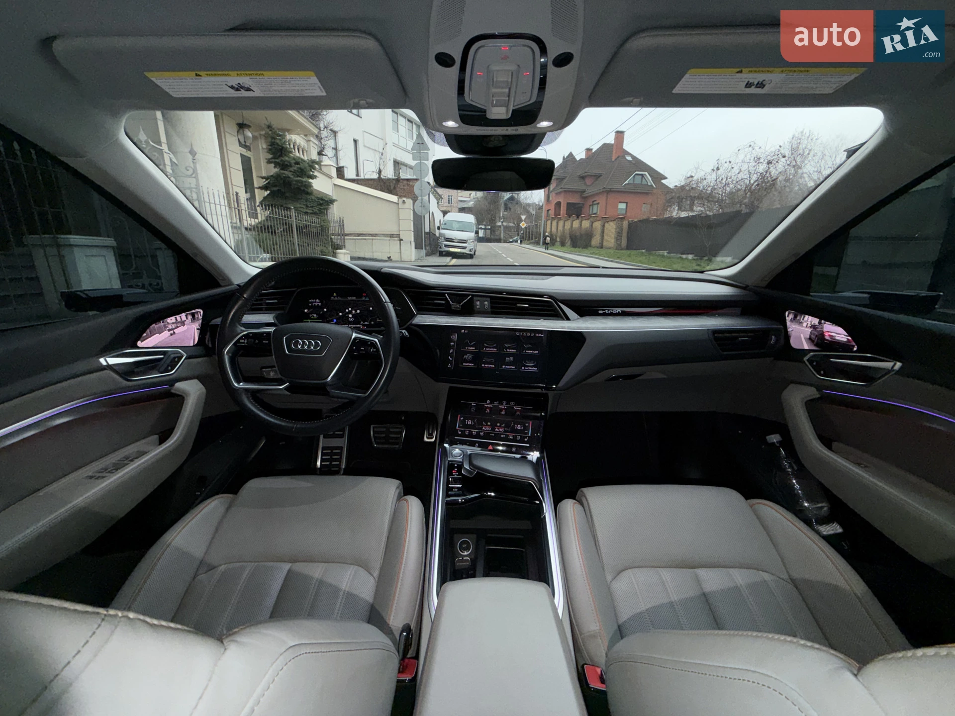 2019 Audi e-tron - мініатюра 63