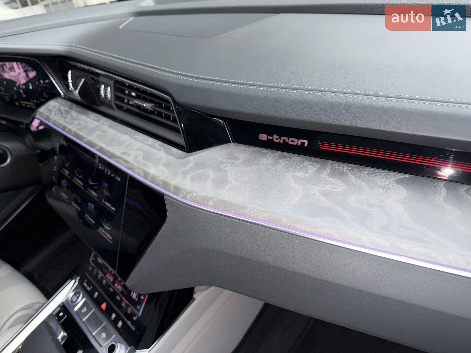 2019 Audi e-tron - мініатюра 77