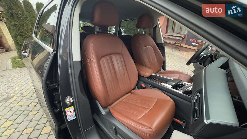 Внедорожник / Кроссовер Audi e-tron 2021 в Сваляве