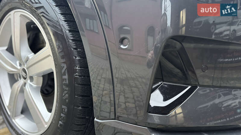 Внедорожник / Кроссовер Audi e-tron 2021 в Сваляве