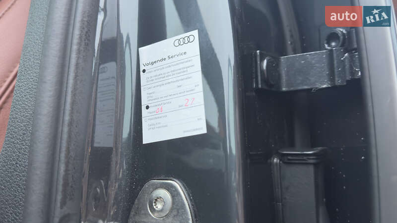 Внедорожник / Кроссовер Audi e-tron 2021 в Сваляве