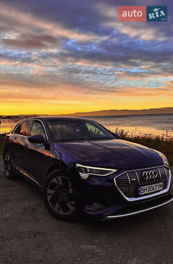 Внедорожник / Кроссовер Audi e-tron 2022 в Одессе