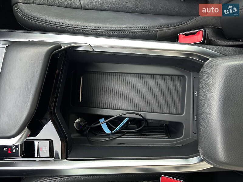 Позашляховик / Кросовер Audi e-tron 2021 в Львові фото 17 Позашляховик / Кросовер Audi e-tron 2021 в Львові