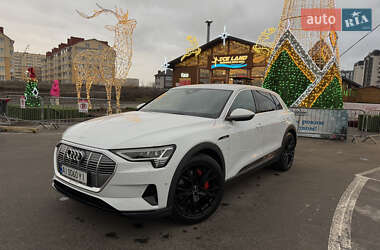 Внедорожник / Кроссовер Audi e-tron 2021 в Киеве