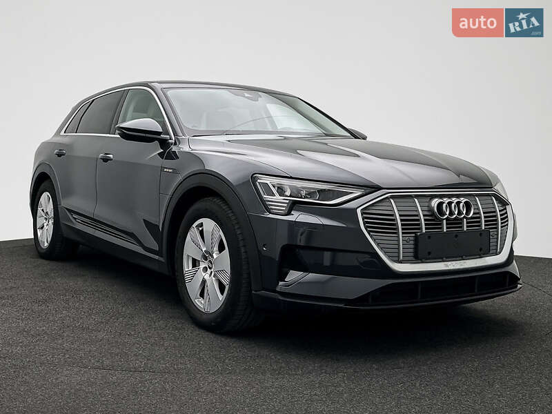Audi e-tron 2021