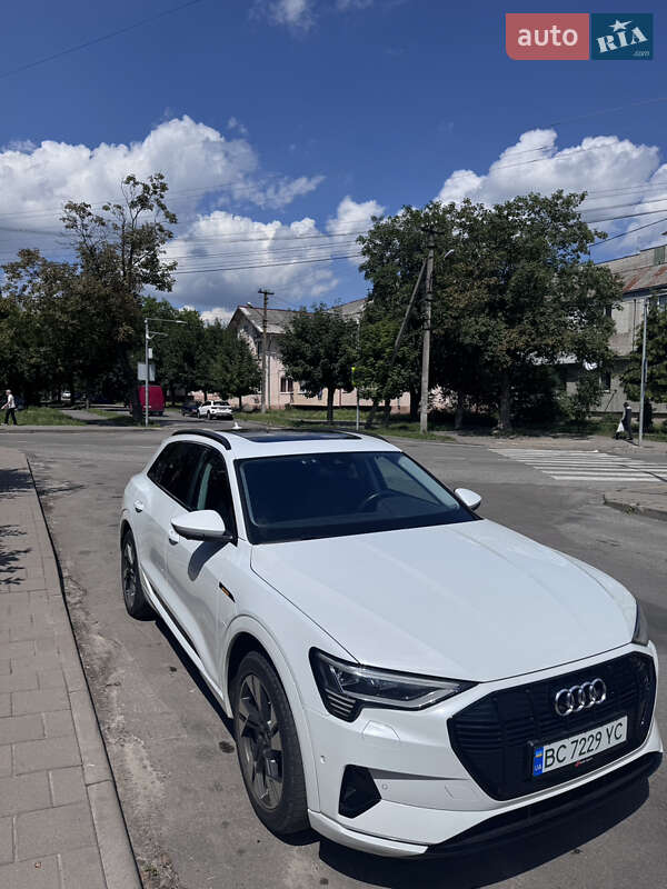 Внедорожник / Кроссовер Audi e-tron 2021 в Львове