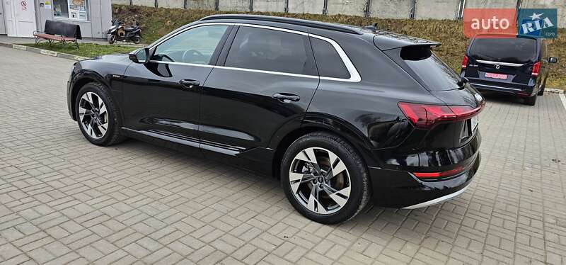 Внедорожник / Кроссовер Audi e-tron 2020 в Тернополе фото 44 Внедорожник / Кроссовер Audi e-tron 2020 в Тернополе