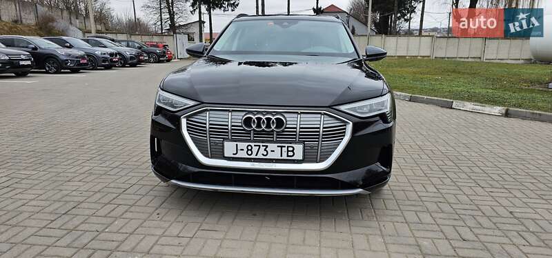 Внедорожник / Кроссовер Audi e-tron 2020 в Тернополе фото 72 Внедорожник / Кроссовер Audi e-tron 2020 в Тернополе