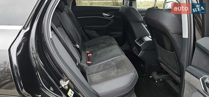 Внедорожник / Кроссовер Audi e-tron 2020 в Тернополе фото 115 Внедорожник / Кроссовер Audi e-tron 2020 в Тернополе