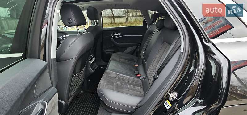 Внедорожник / Кроссовер Audi e-tron 2020 в Тернополе фото 120 Внедорожник / Кроссовер Audi e-tron 2020 в Тернополе