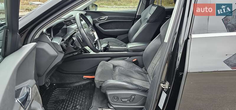 Внедорожник / Кроссовер Audi e-tron 2020 в Тернополе фото 125 Внедорожник / Кроссовер Audi e-tron 2020 в Тернополе