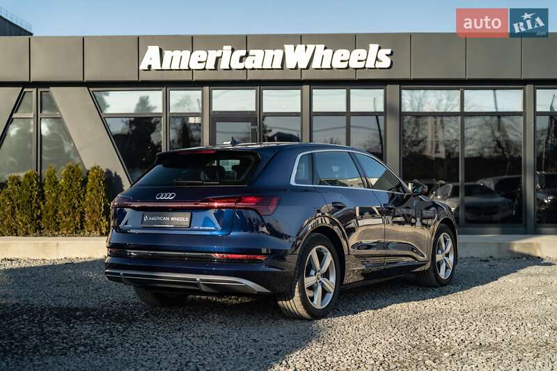 Внедорожник / Кроссовер Audi e-tron 2021 в Черновцах