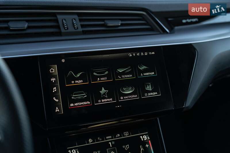 Внедорожник / Кроссовер Audi e-tron 2021 в Черновцах