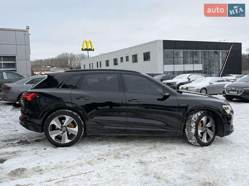 Внедорожник / Кроссовер Audi e-tron 2019 в Хмельницком
