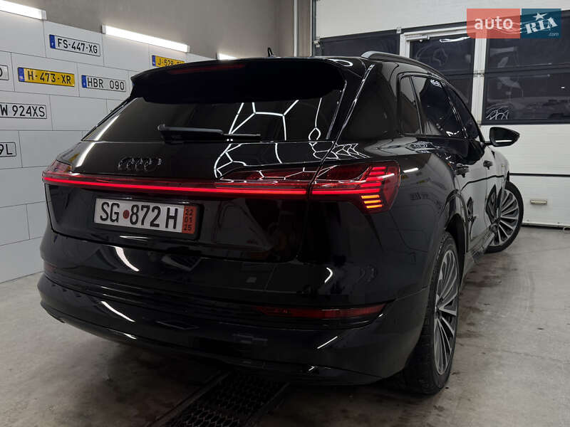 Позашляховик / Кросовер Audi e-tron 2019 в Дрогобичі