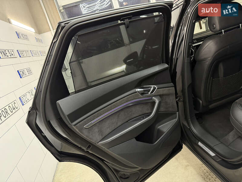 Позашляховик / Кросовер Audi e-tron 2019 в Дрогобичі