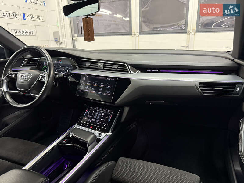 Позашляховик / Кросовер Audi e-tron 2019 в Дрогобичі