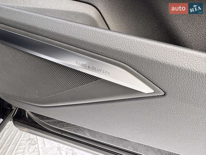 Внедорожник / Кроссовер Audi e-tron 2022 в Хмельницком