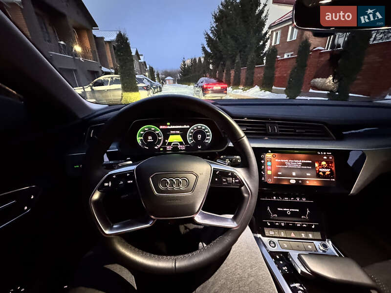 Позашляховик / Кросовер Audi e-tron 2022 в Хмельницькому фото 65 Позашляховик / Кросовер Audi e-tron 2022 в Хмельницькому