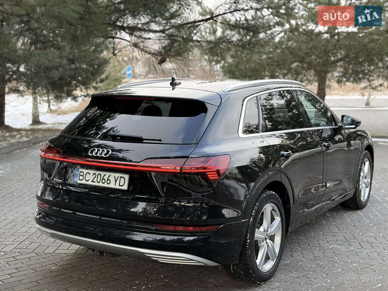 Внедорожник / Кроссовер Audi e-tron 2019 в Дрогобыче