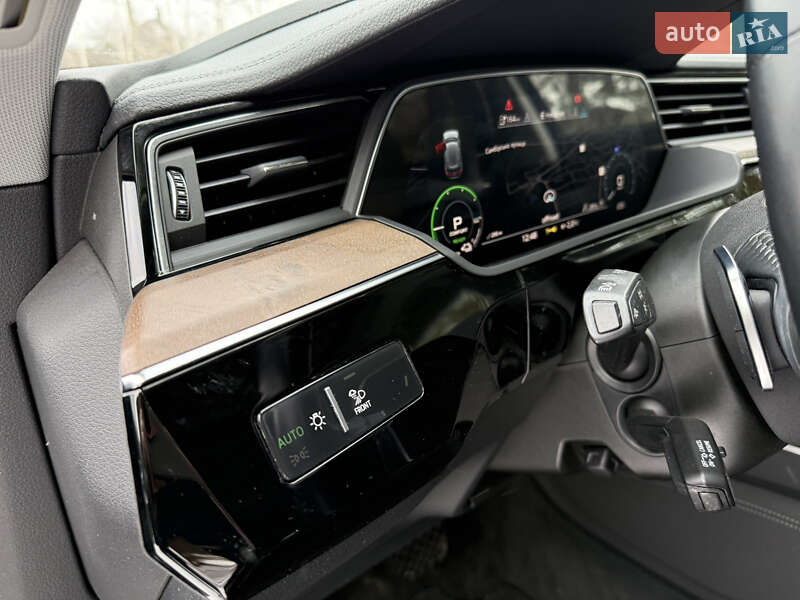 Внедорожник / Кроссовер Audi e-tron 2019 в Дрогобыче