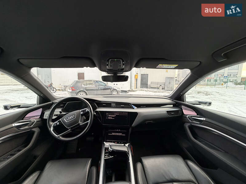 Позашляховик / Кросовер Audi e-tron 2019 в Луцьку