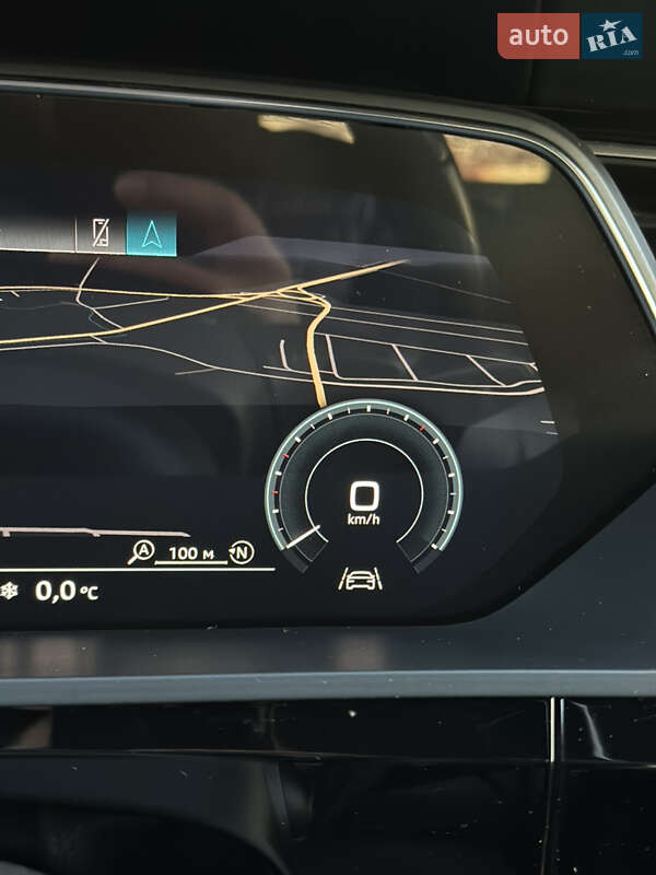 Внедорожник / Кроссовер Audi e-tron 2020 в Ужгороде