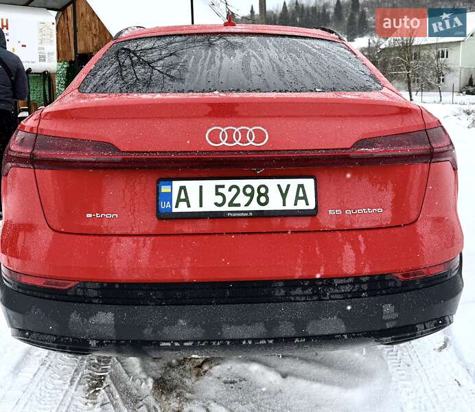 Позашляховик / Кросовер Audi e-tron 2020 в Турці