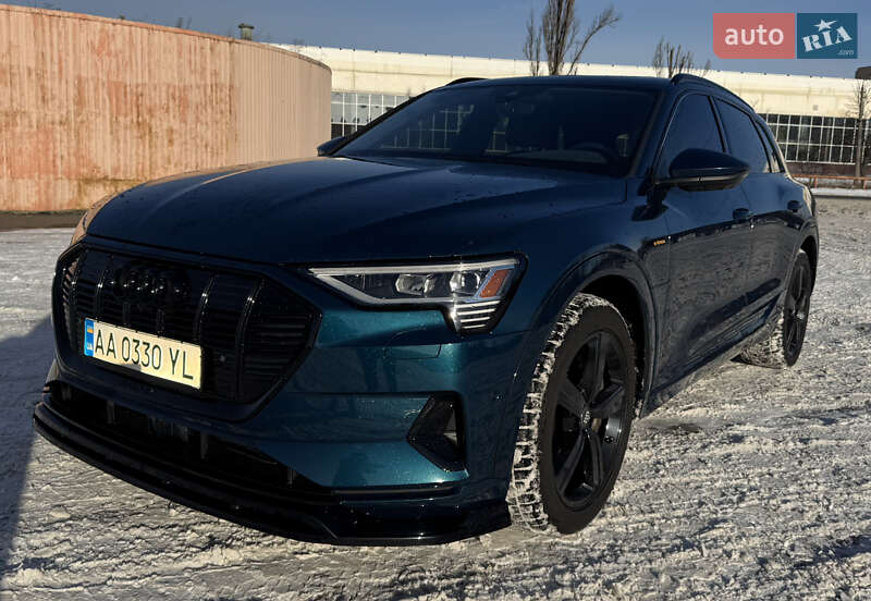 Audi e-tron 2019