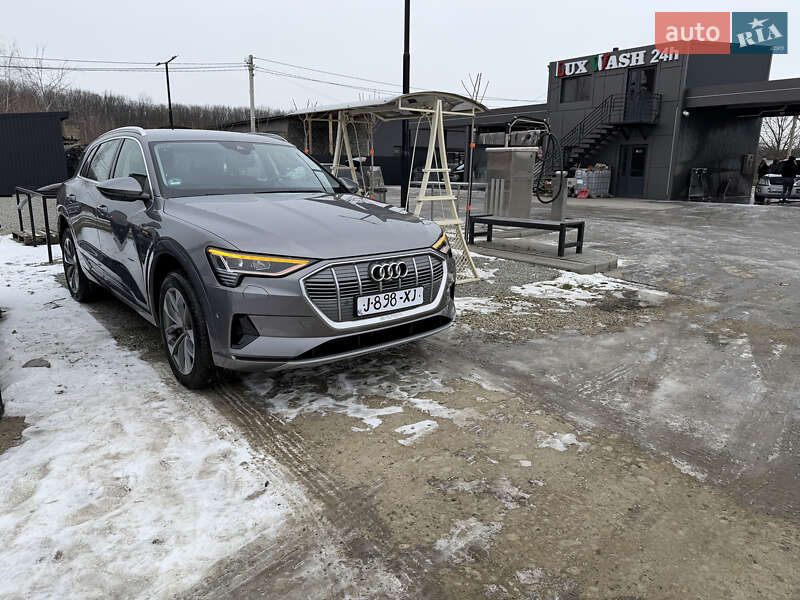 Позашляховик / Кросовер Audi e-tron 2020 в Калуші фото 33 Позашляховик / Кросовер Audi e-tron 2020 в Калуші