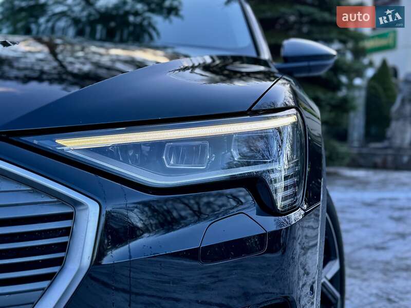 Позашляховик / Кросовер Audi e-tron 2020 в Дрогобичі