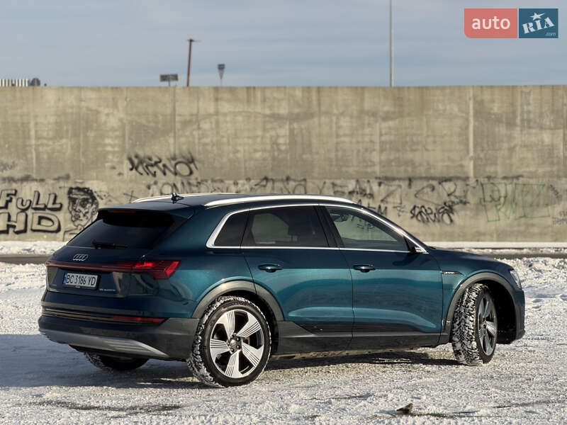 Внедорожник / Кроссовер Audi e-tron 2019 в Львове