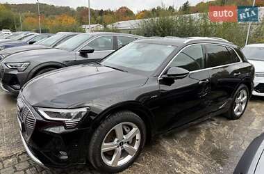 Позашляховик / Кросовер Audi e-tron 2022 в Києві
