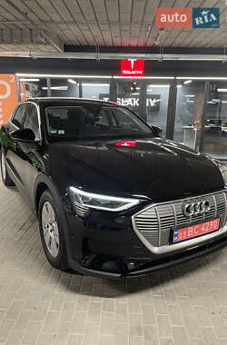 Внедорожник / Кроссовер Audi e-tron 2020 в Киеве