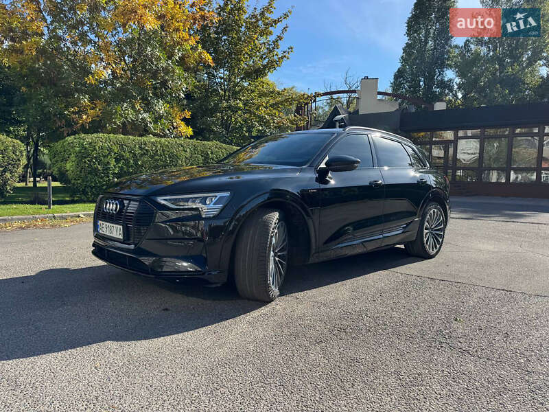 Внедорожник / Кроссовер Audi e-tron 2019 в Одессе фото 2 Внедорожник / Кроссовер Audi e-tron 2019 в Одессе