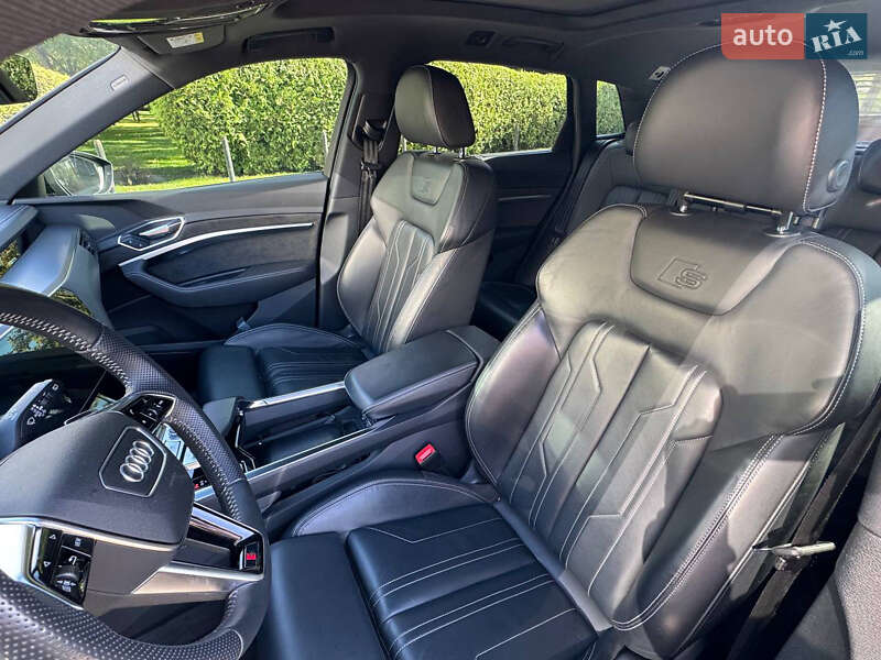 Внедорожник / Кроссовер Audi e-tron 2019 в Одессе фото 14 Внедорожник / Кроссовер Audi e-tron 2019 в Одессе