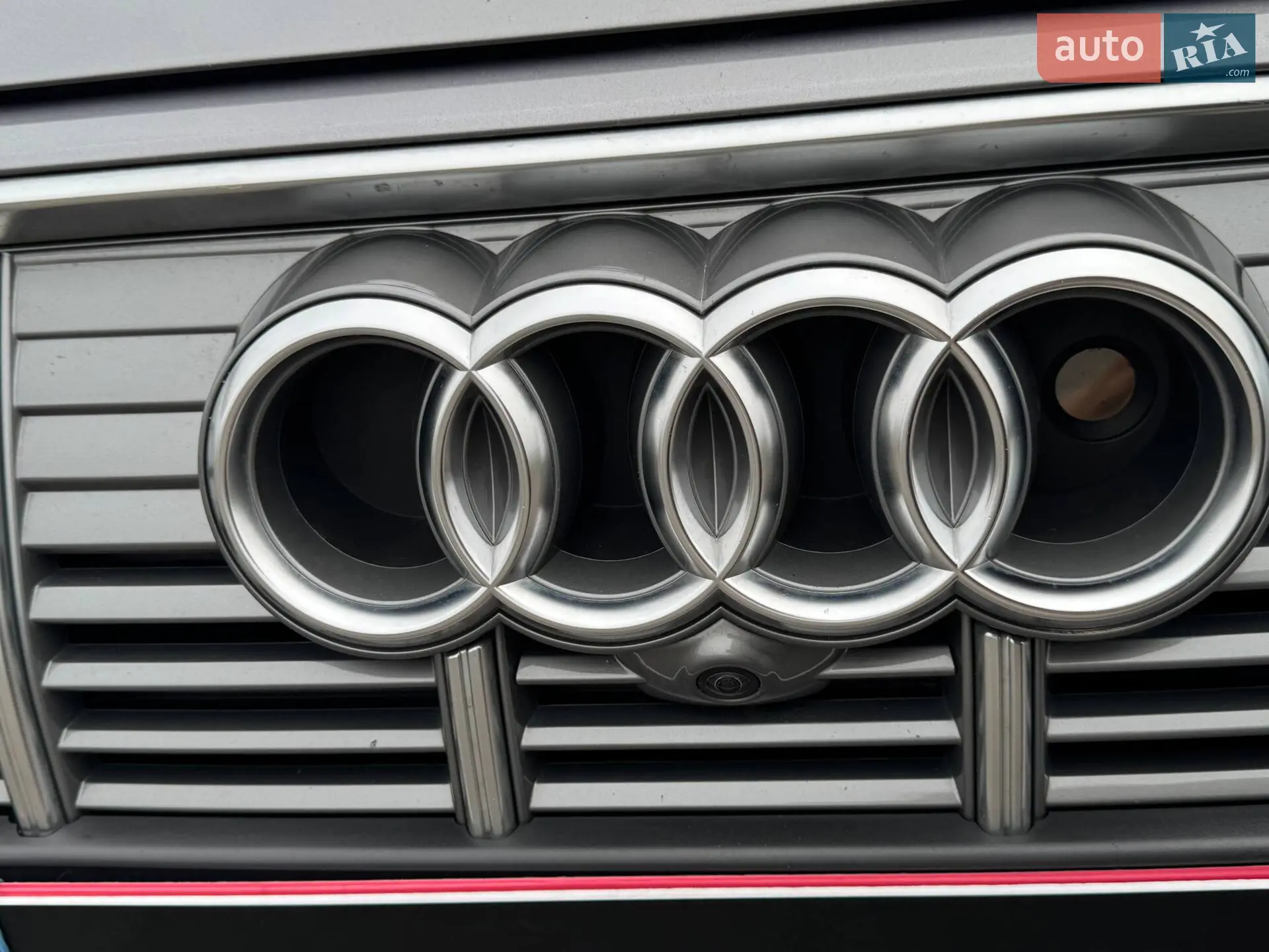 2021 Audi e-tron - мініатюра 14