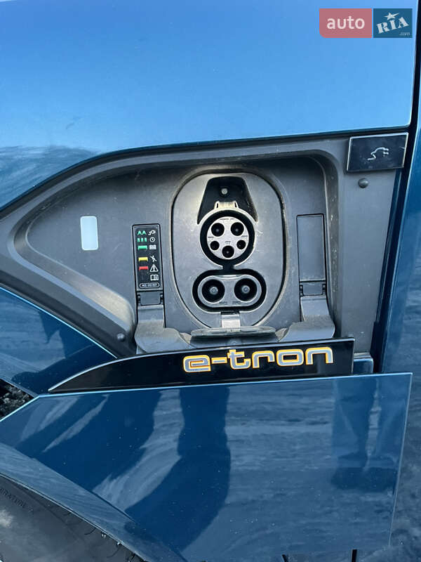 Внедорожник / Кроссовер Audi e-tron 2019 в Ивано-Франковске